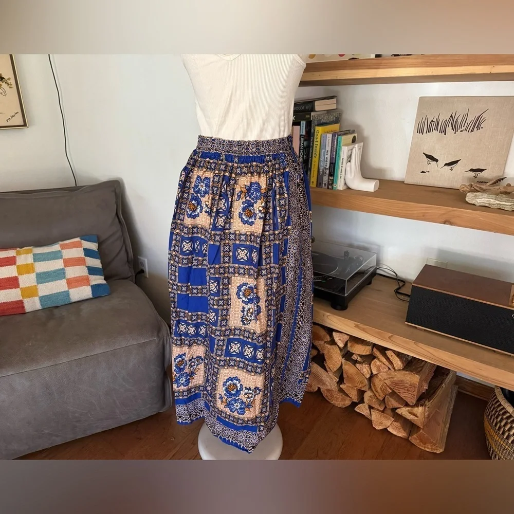 Vintage 70’s Blue and Tan Patterned Maxi Boho Hippie Women's Skirt